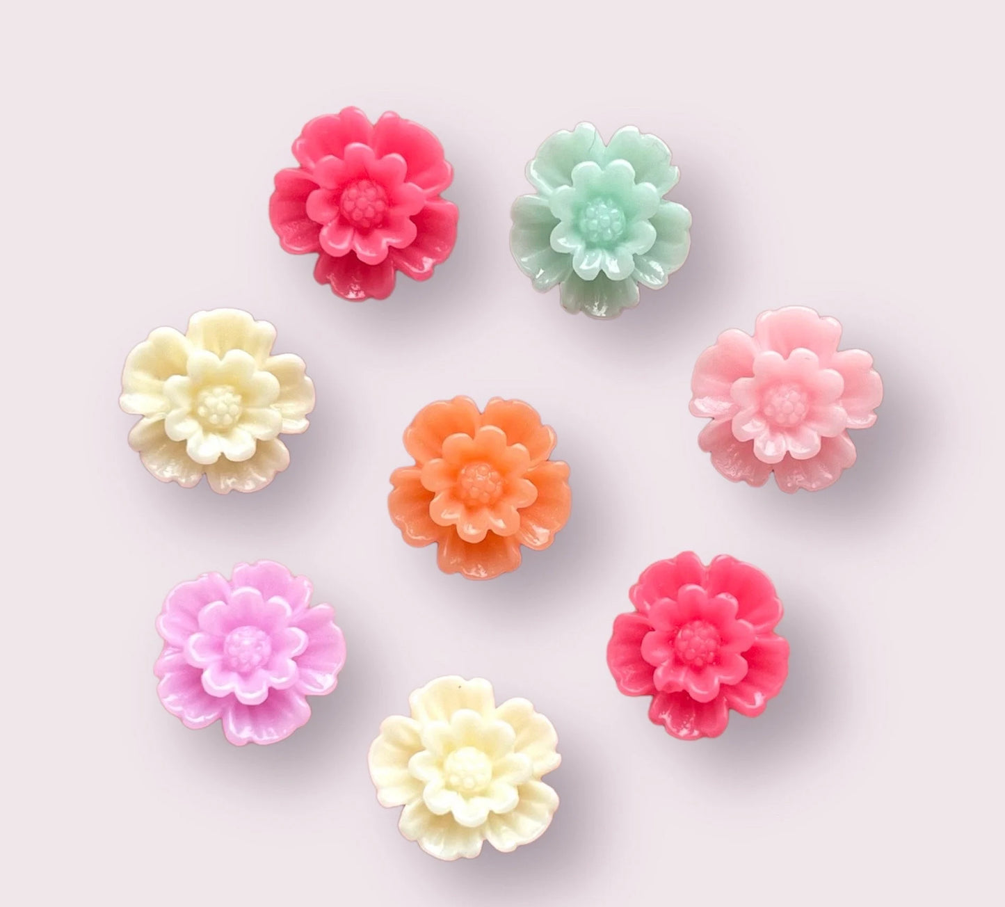 Pastel flower cabochon, 10mm