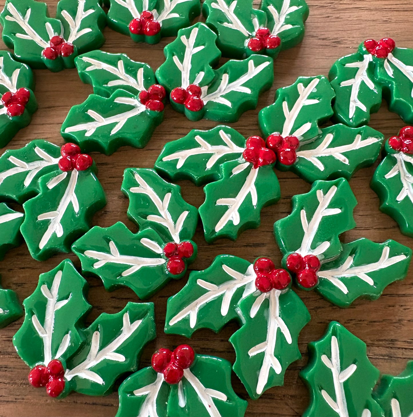 Holly leaf resin cabochons, 26mm