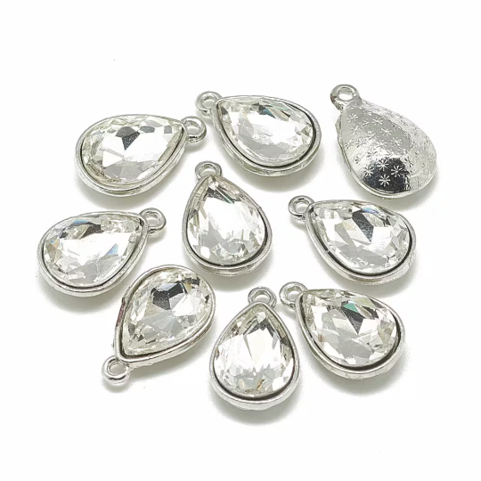 Clear glass pendant, 14mm
