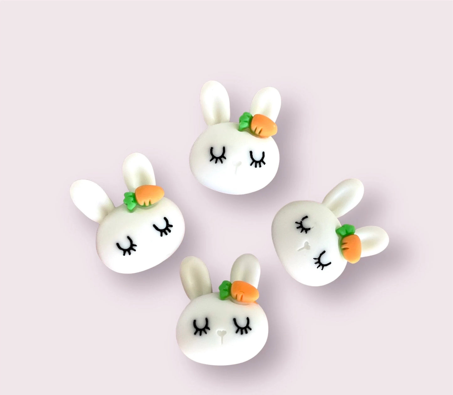 White rabbit faces cabochon, 21mm