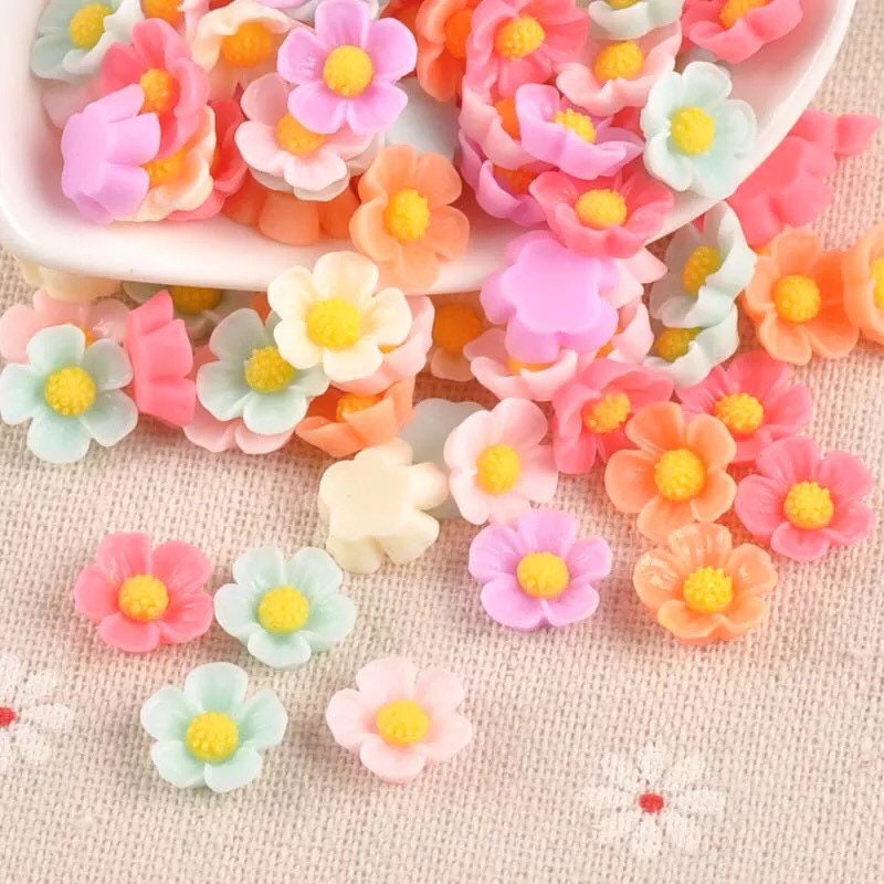 Pastel flower embellishments, 10mm