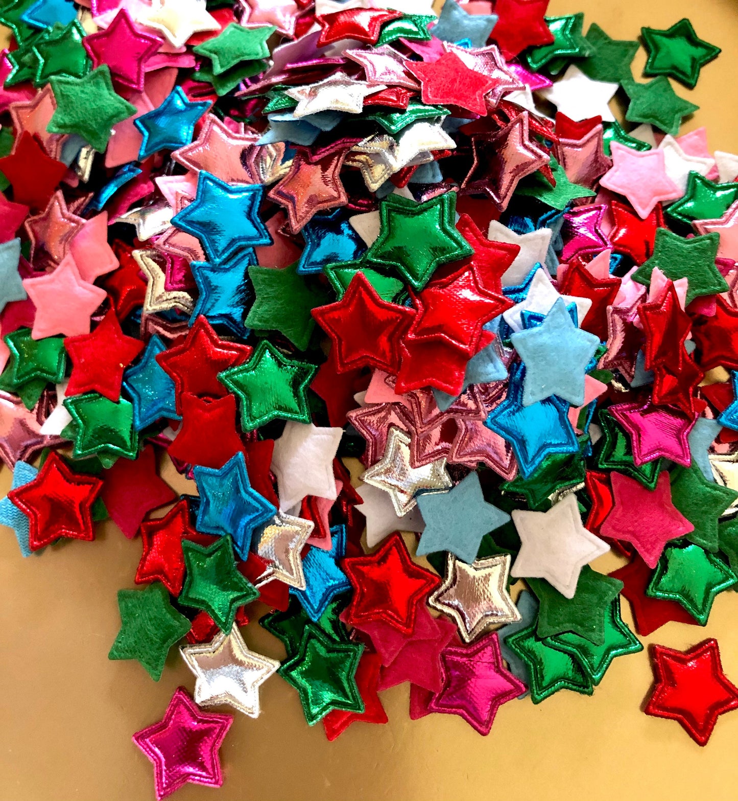 Metallic coloured padded fabric stars, 2cm