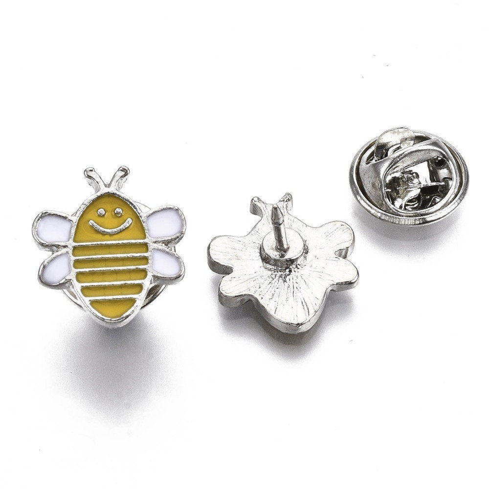 Bee enamel pin badge,
