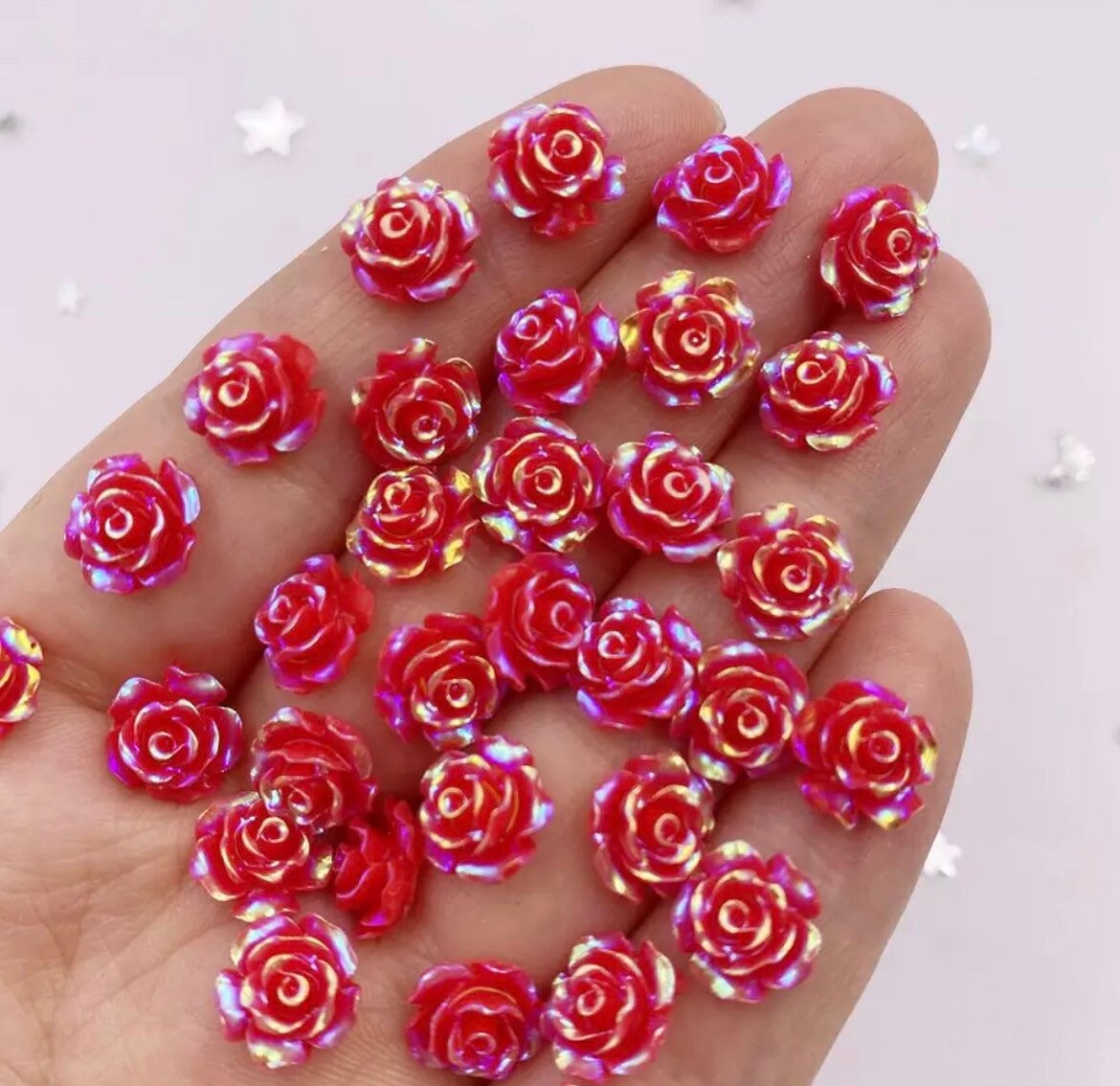 Red lustre rose cabochon, 10mm