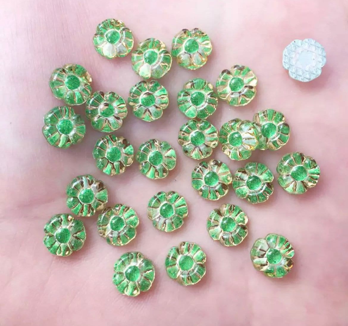 Green glass effect flower cabochons, 8mm