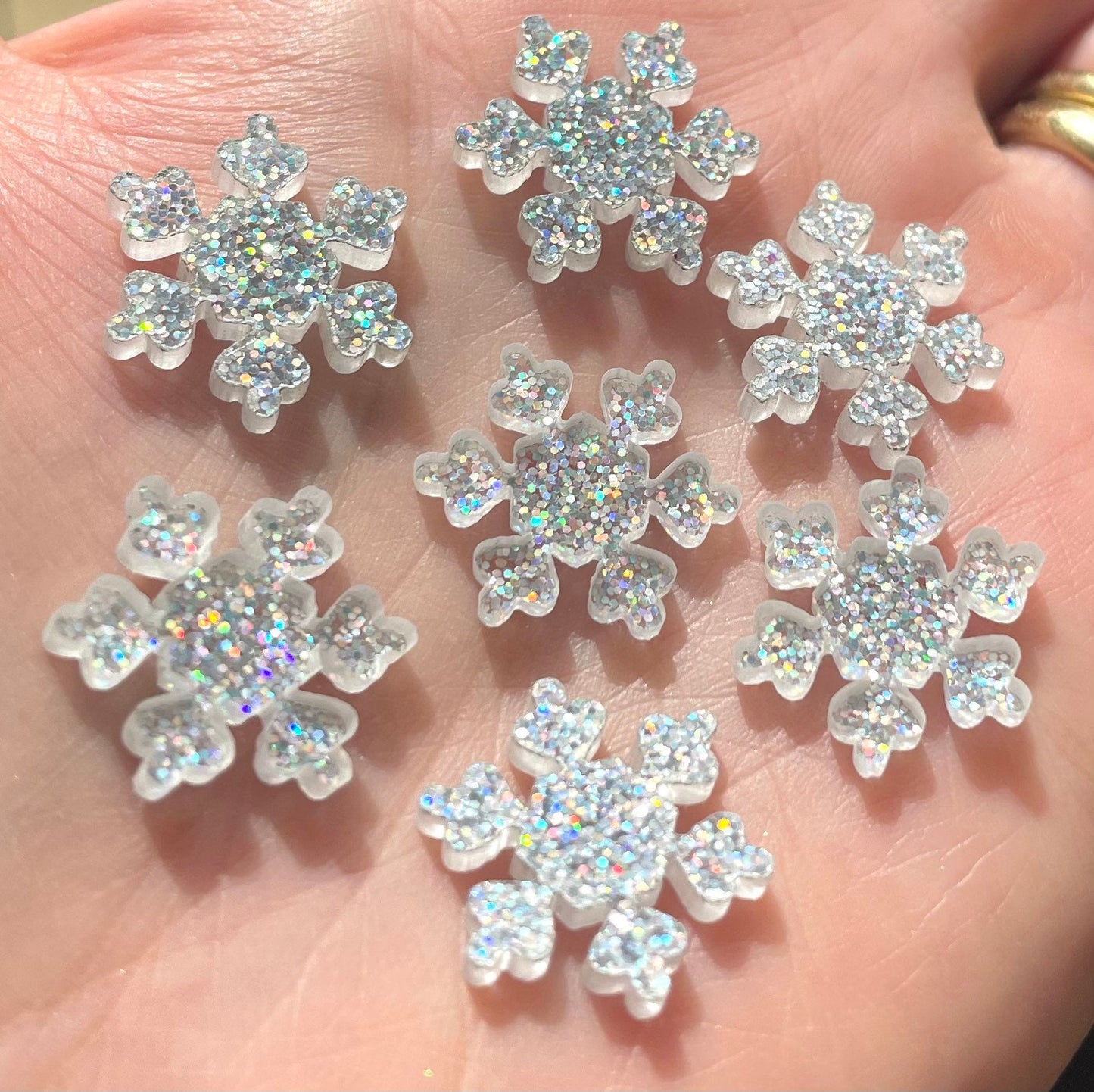 Snowflake cabochons, 17mm silver