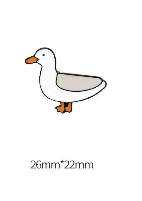 Seagull enamel pin badge