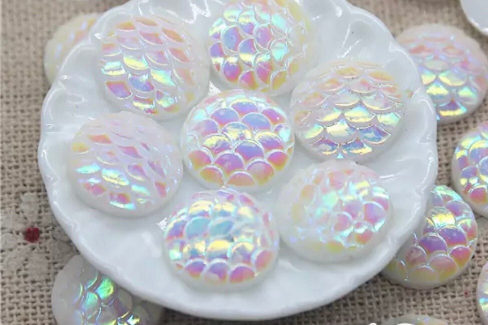 Round resin fish scale white ,ivory 10mm