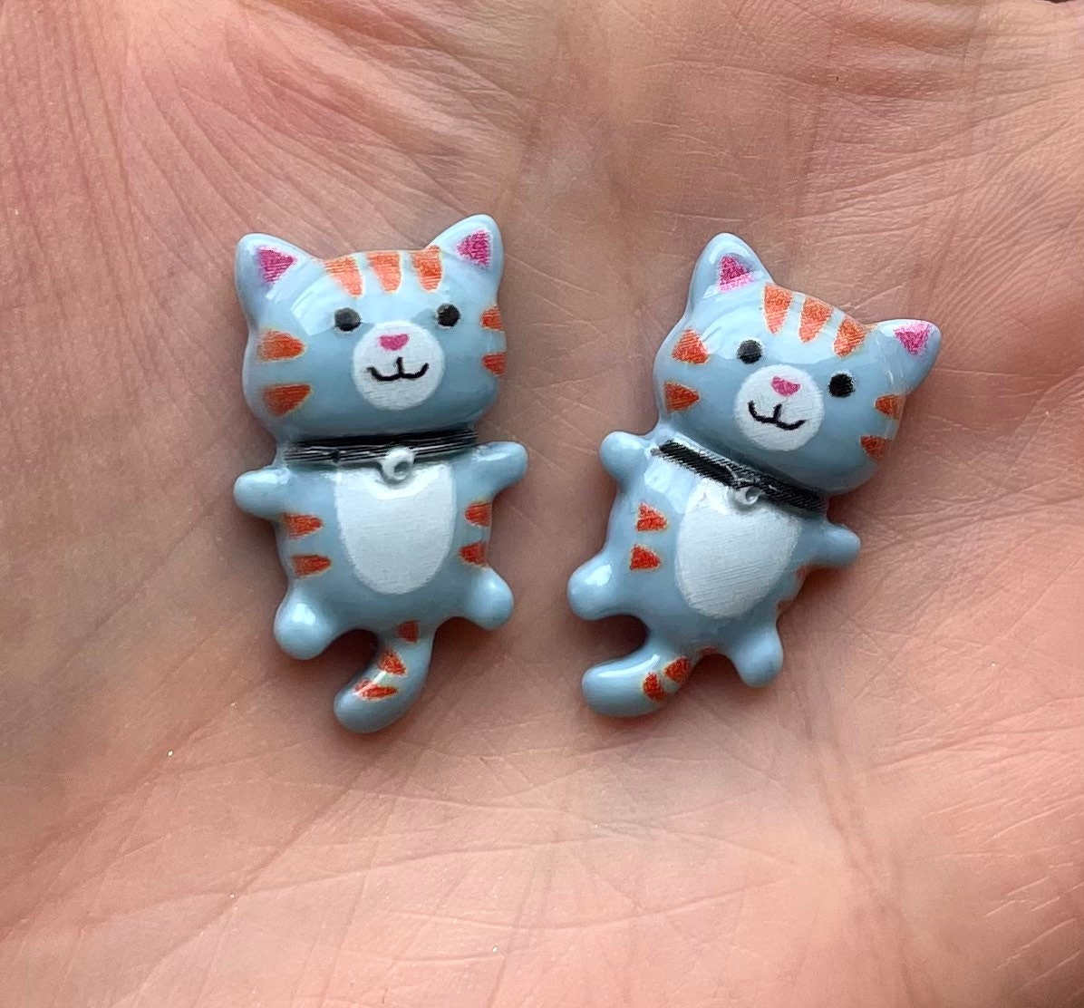 Cat resin embellishments, 26mm