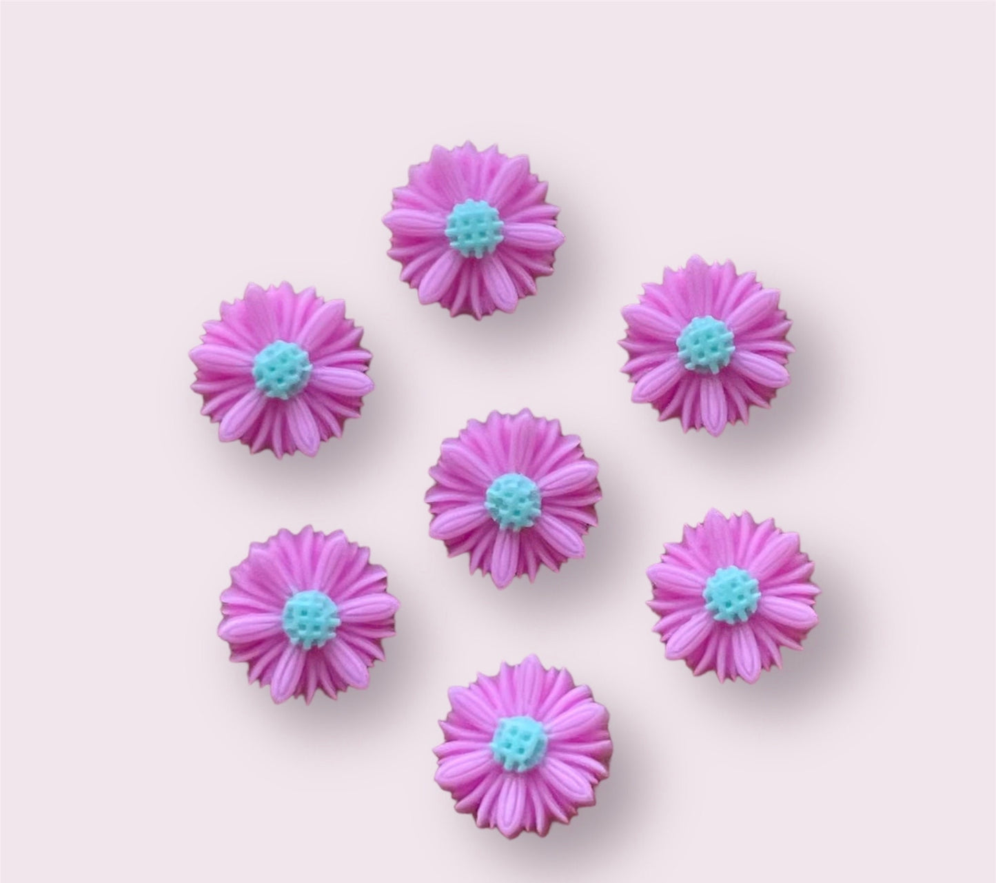 Pink 9mm flower cabochons, daisy