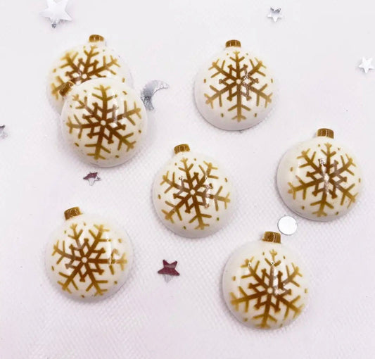 Christmas bauble resin cabochons, 20mm