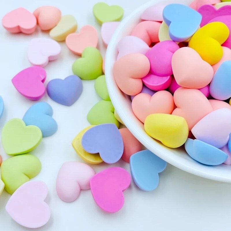 heart resin embellishments, 18mm chunky