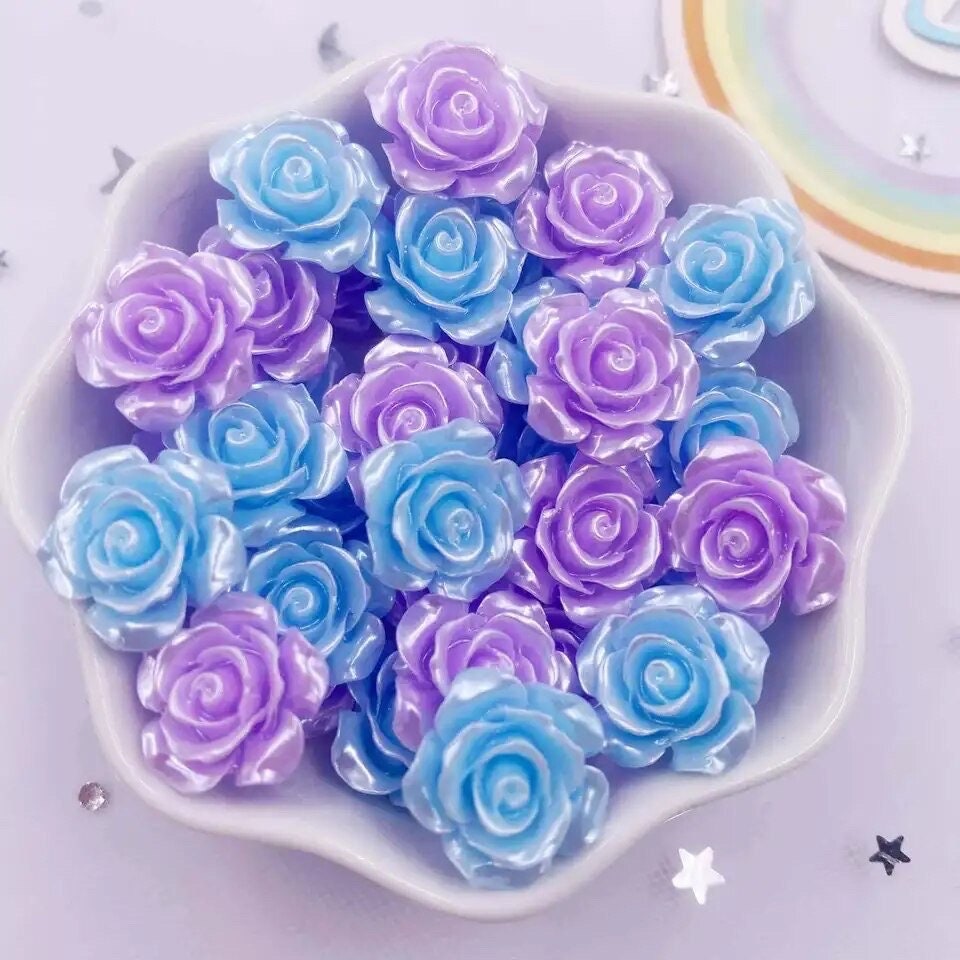 Blue and lilac rose cabochon, 14mm