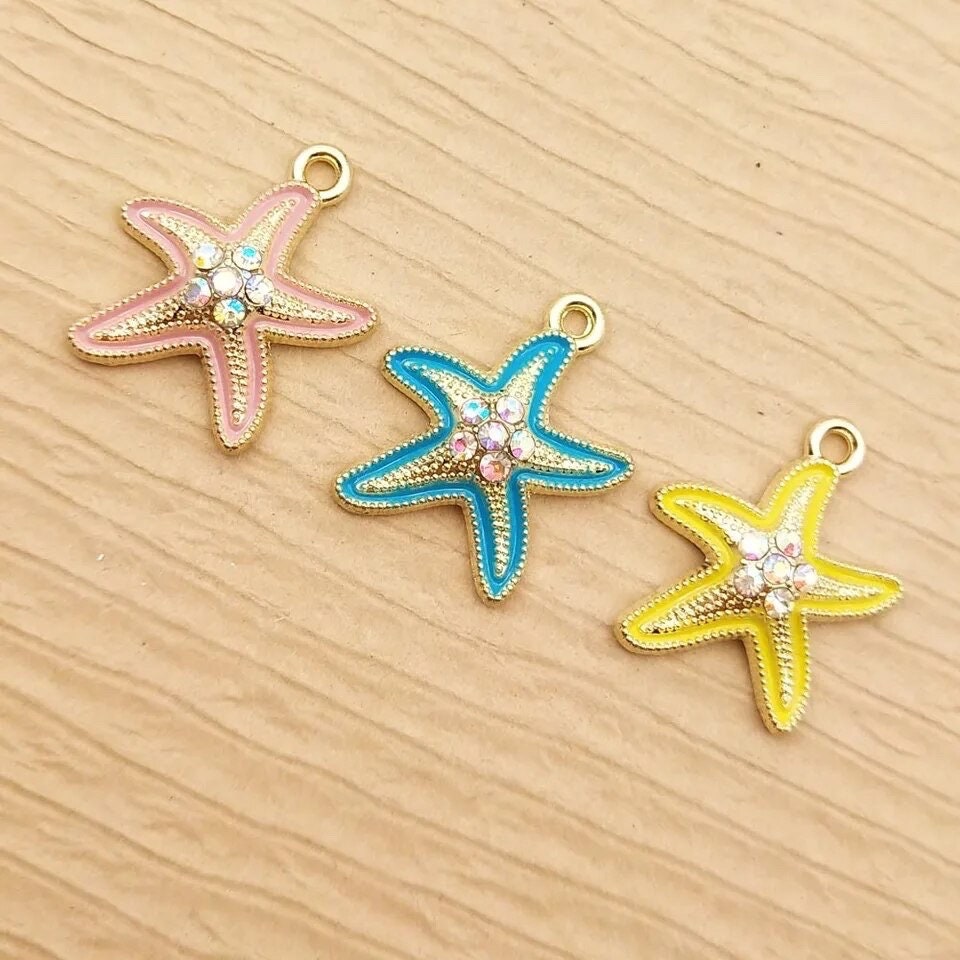 Pink starfish charm, 20mm gold alloy