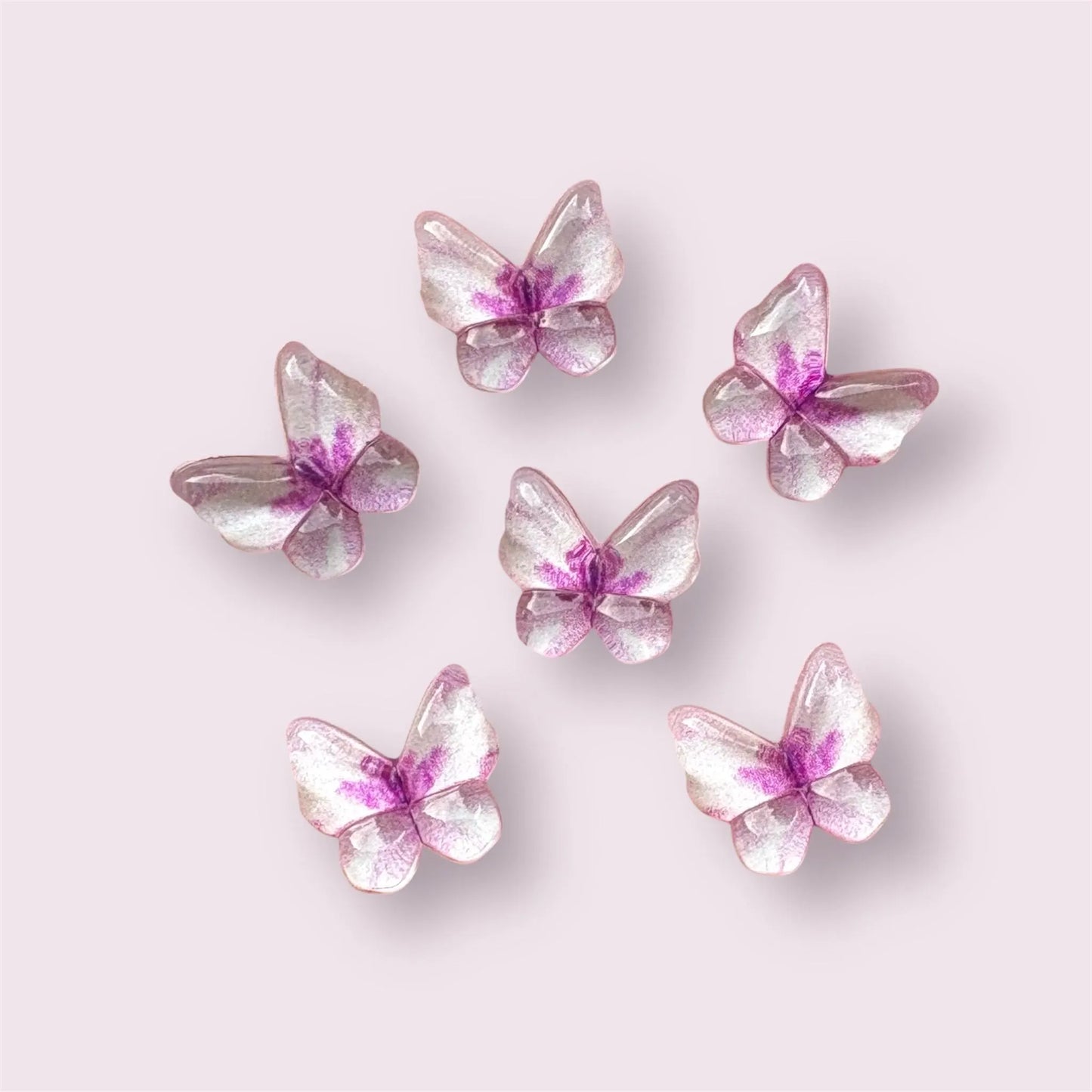 Butterfly cabochons, 15mm lilac