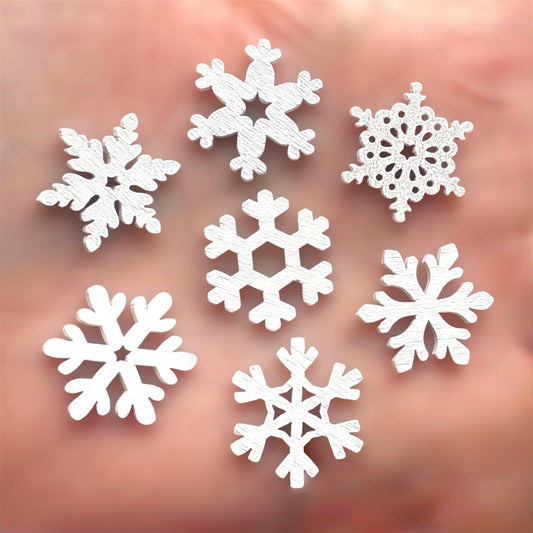 wood snowflake, white, 2cm