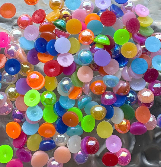 Flat back half pearls, mixed set, 6mm