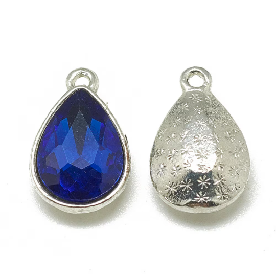 Blue glass pendant, 14mm