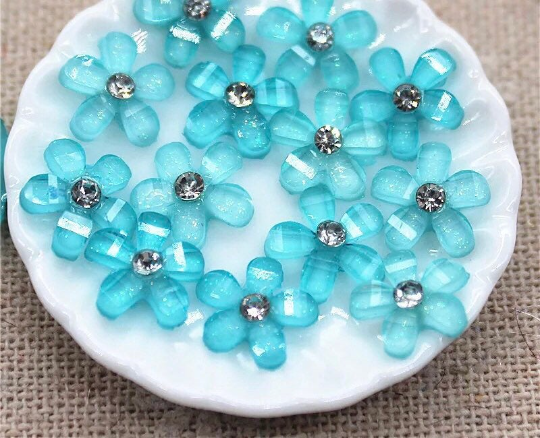 Blue rhinestone flower 10mm