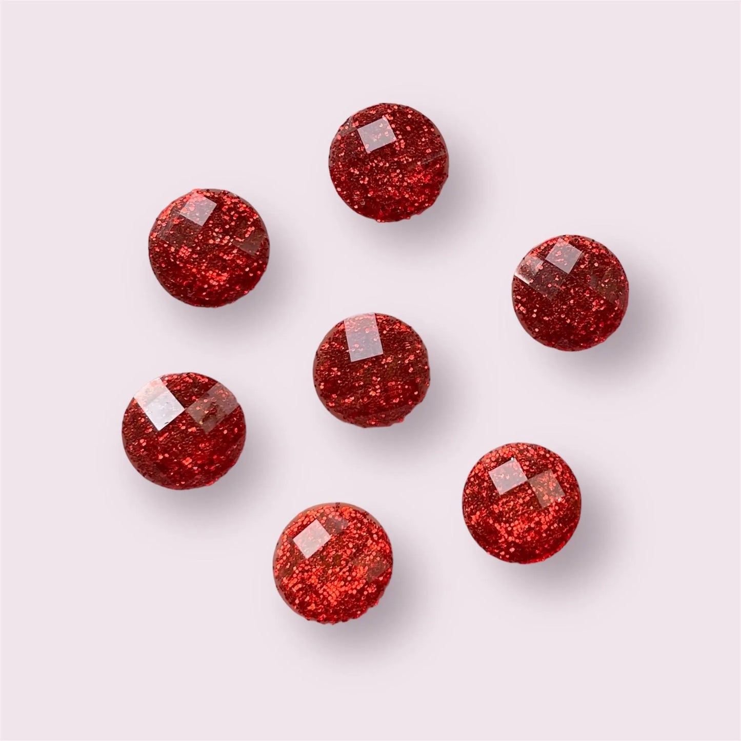 round sparkle cabochons, 10mm red