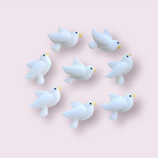 Bird white resin embellishments, 22mm white