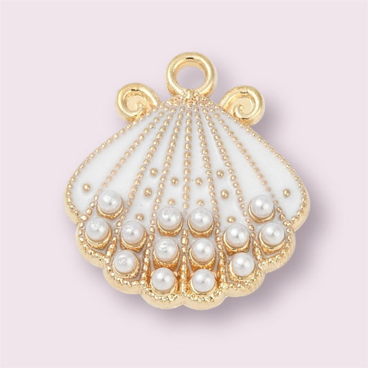 Shell charms, white pearl