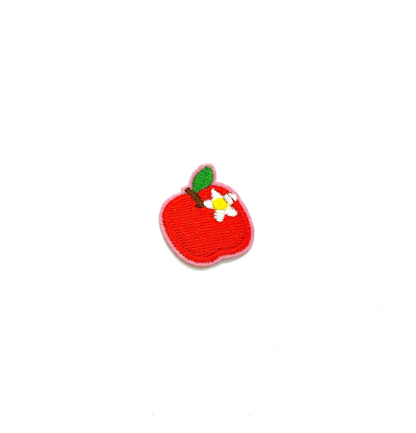 Red apple patch, iron on