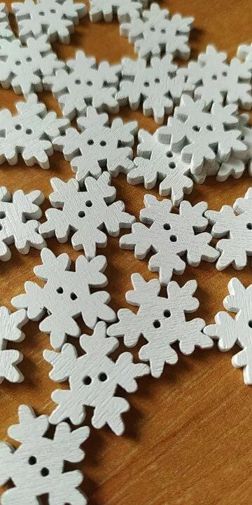 White Snowflake wooden buttons, 18mm