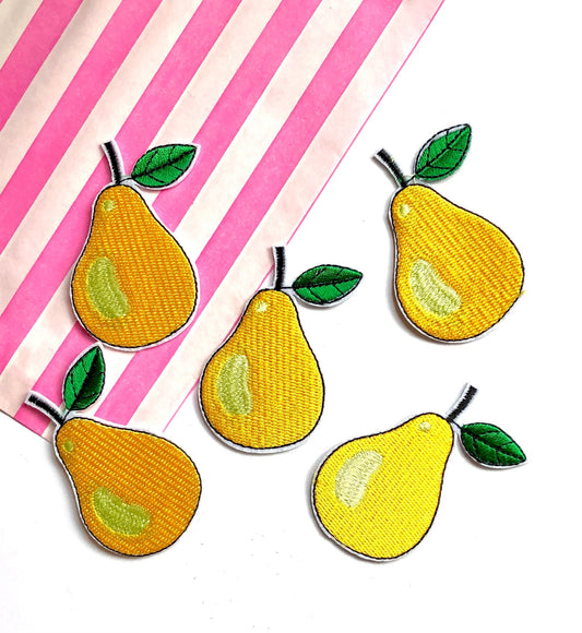 Pear iron on patch, 4cm