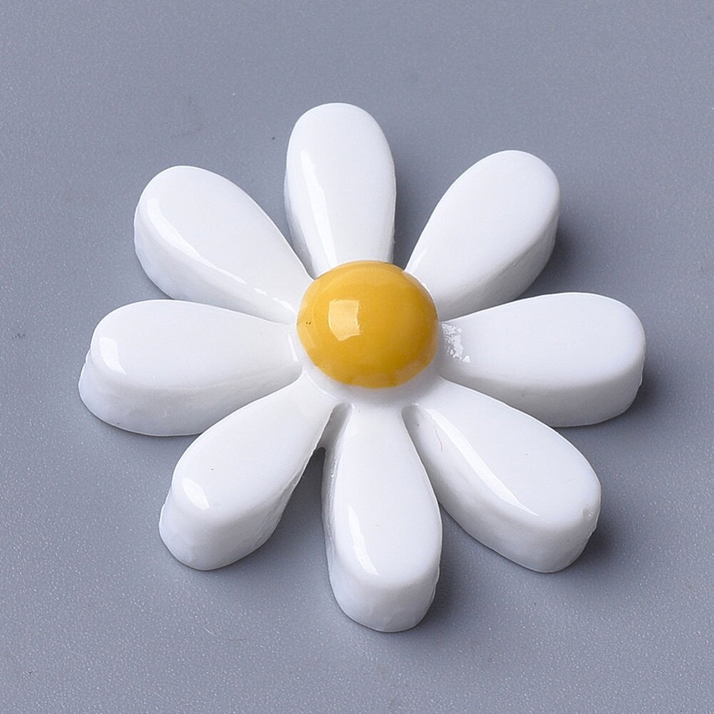 Daisy cabochons, 18mm white