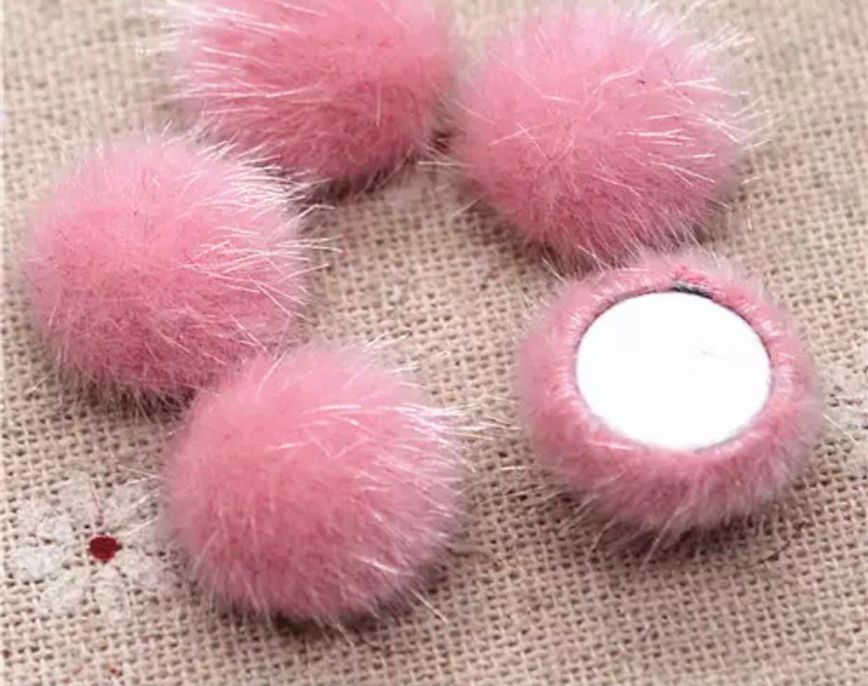 Fluffy round embellishments, pink 16mm
