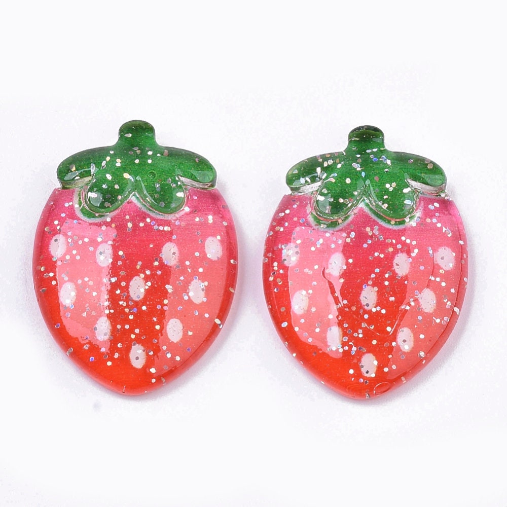 Strawberry resin embellishments, 31mm