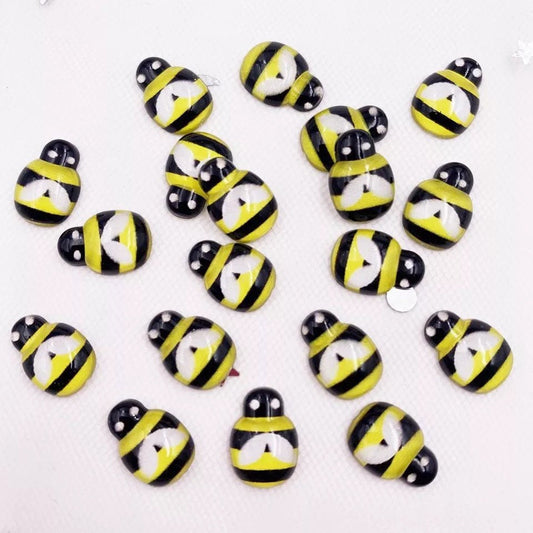 Bee resin cabochons, 13mm yellow
