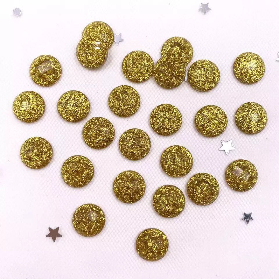 Gold round resin cabochon, 8mm