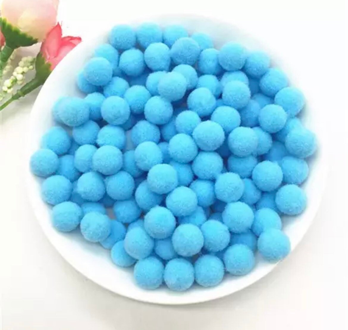 Pom Poms, sky blue 10mm