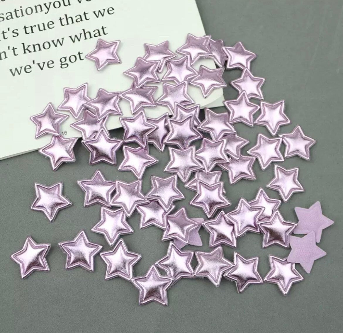 Metallic lilac  padded fabric stars, 25mm