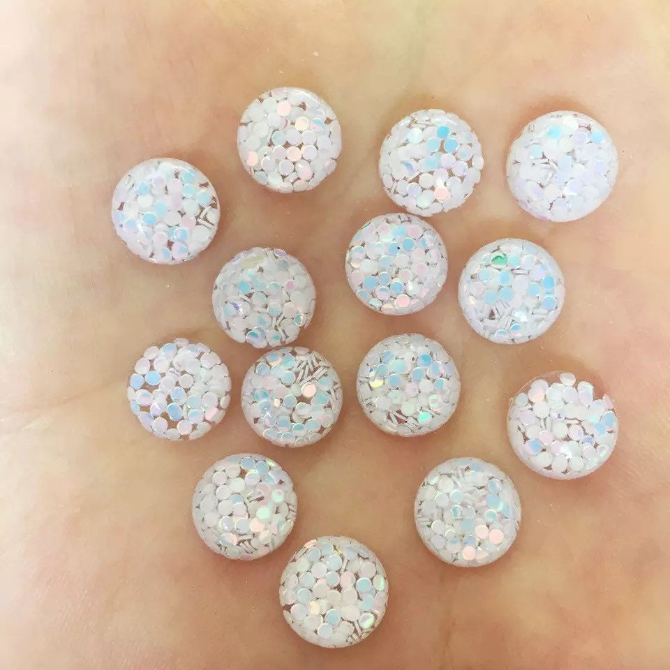 Round glitter filled cabochons, white 10mm