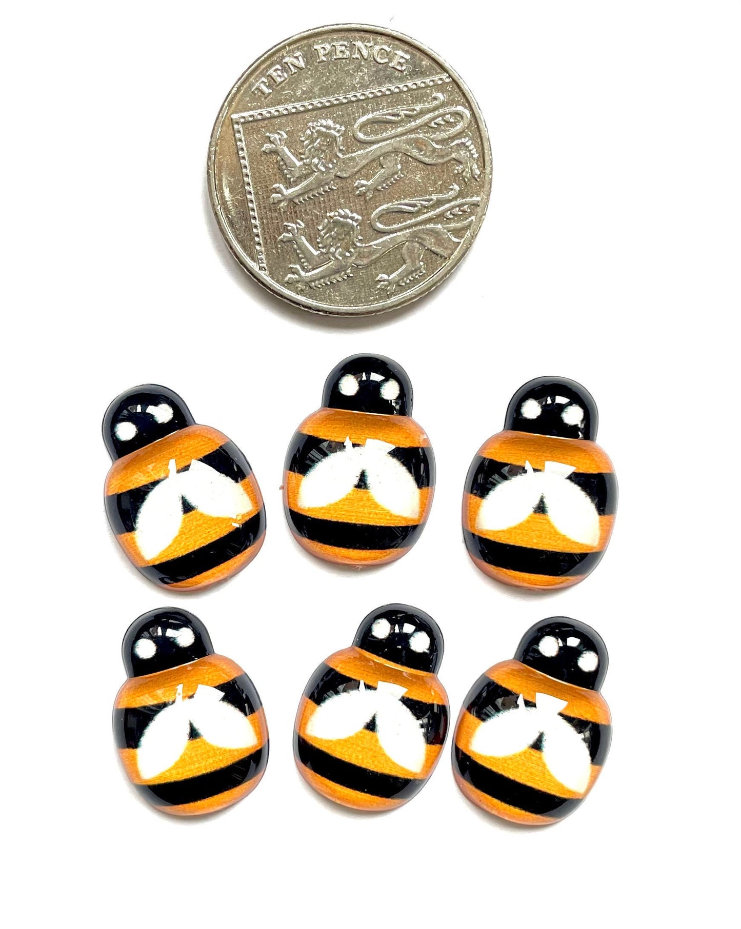 Bee resin cabochons, 19mm warm yellow