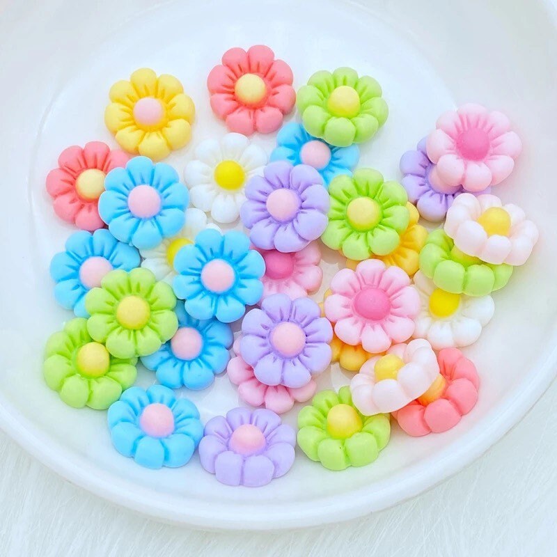 Bright flower cabochons, 12mm