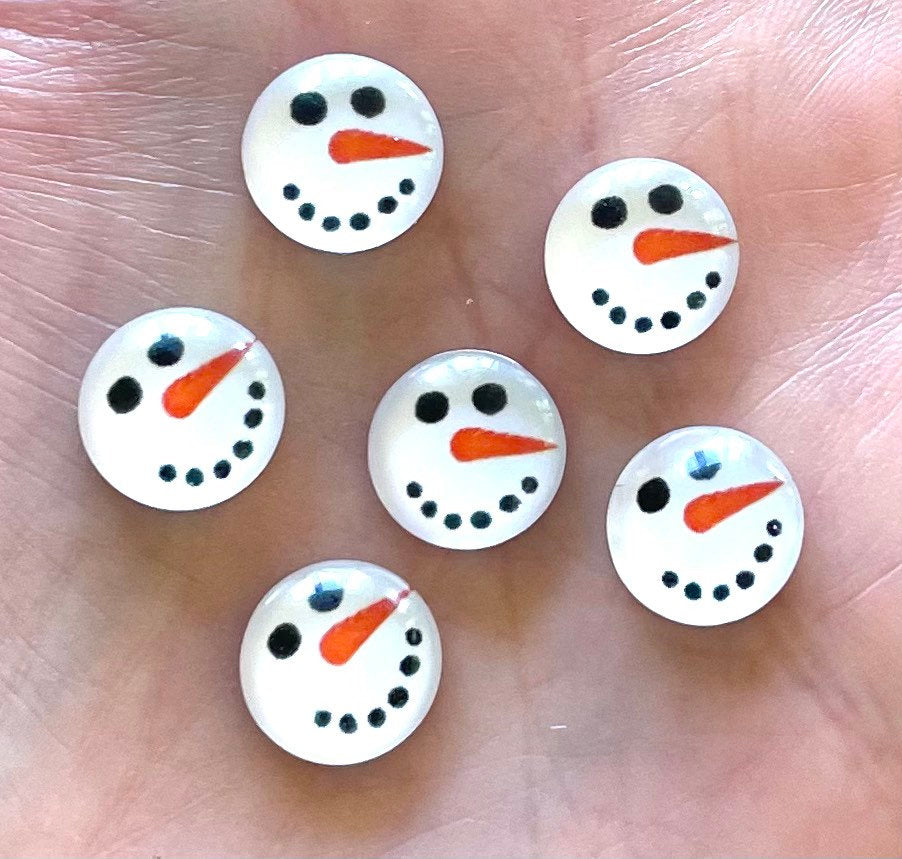 Snowman glass cabochons, 10mm