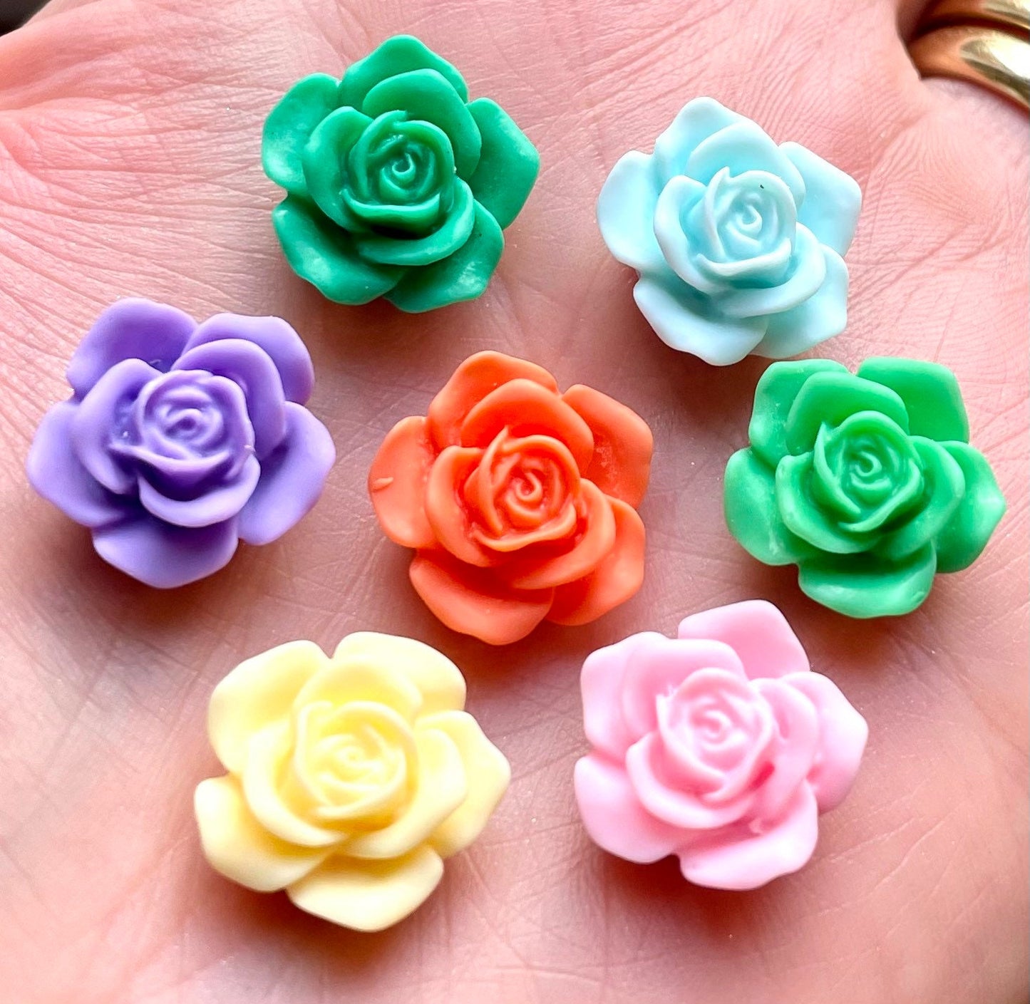 Flower cabochons, mixed  colour roses, 15mm