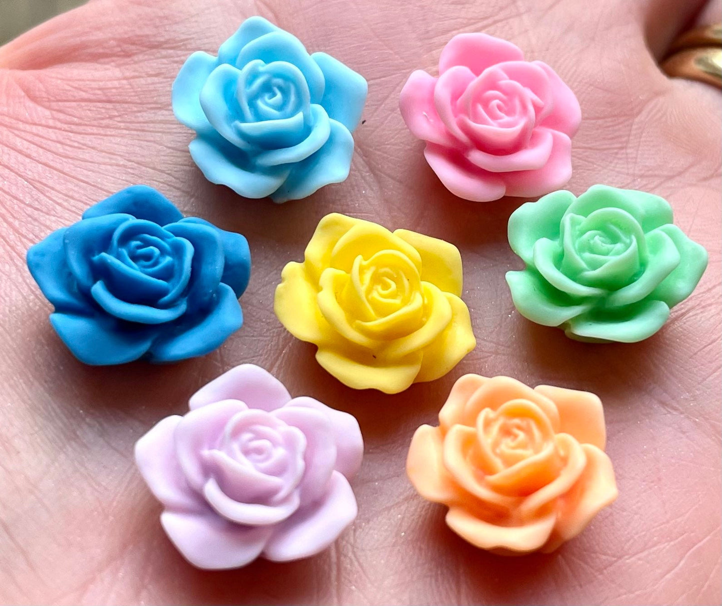 Flower cabochons, mixed  colour roses, 15mm