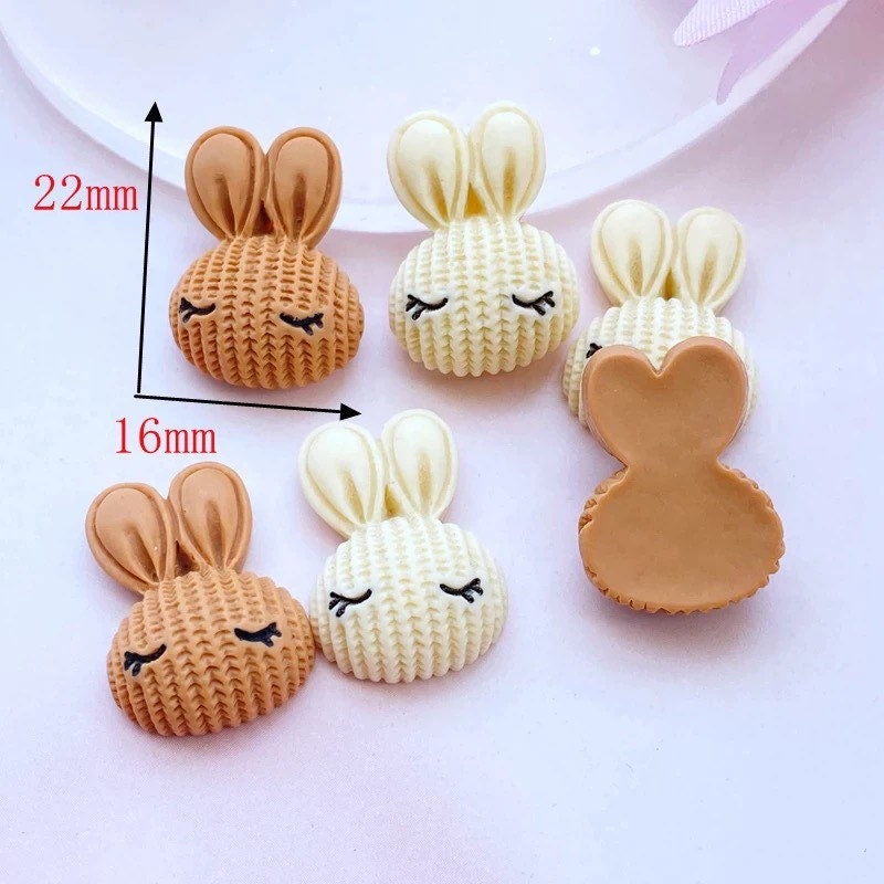 Rabbit resin embellishments, 22mm cream