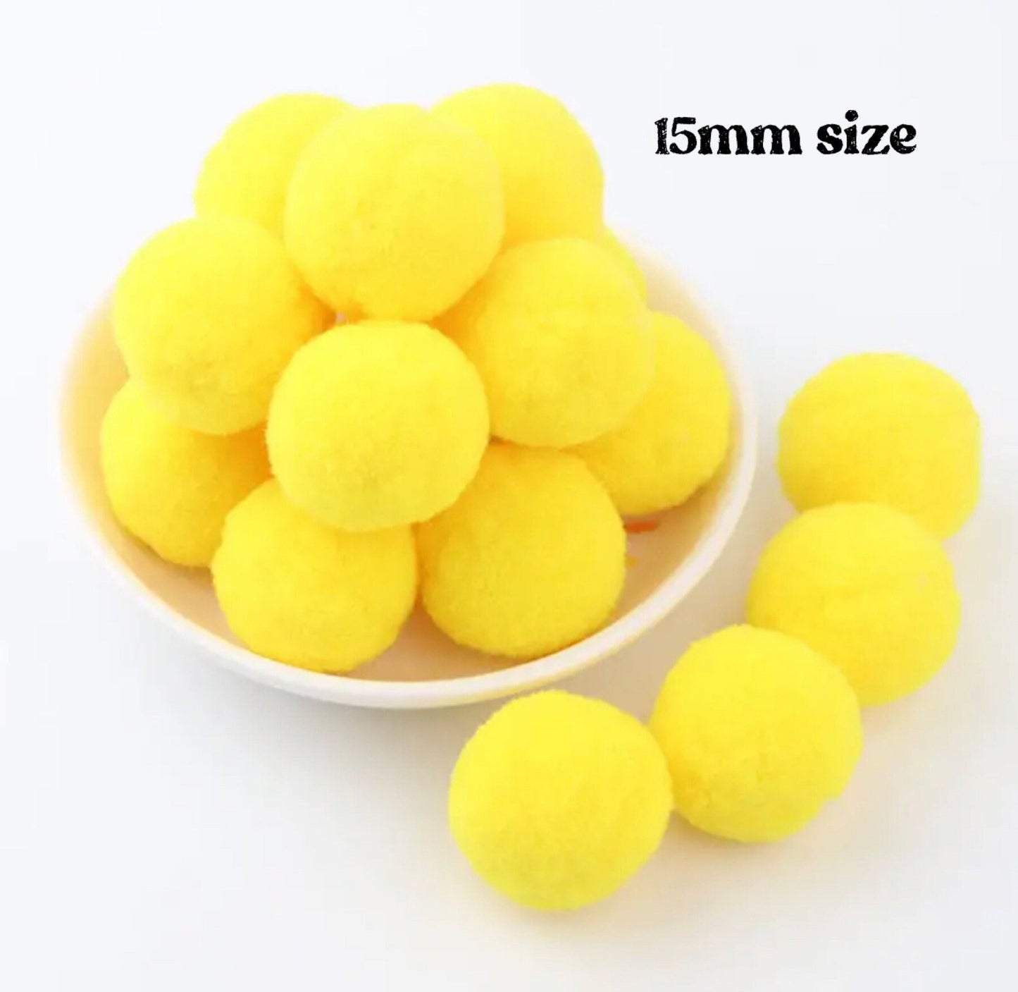 Pom Poms, yellow 15mm