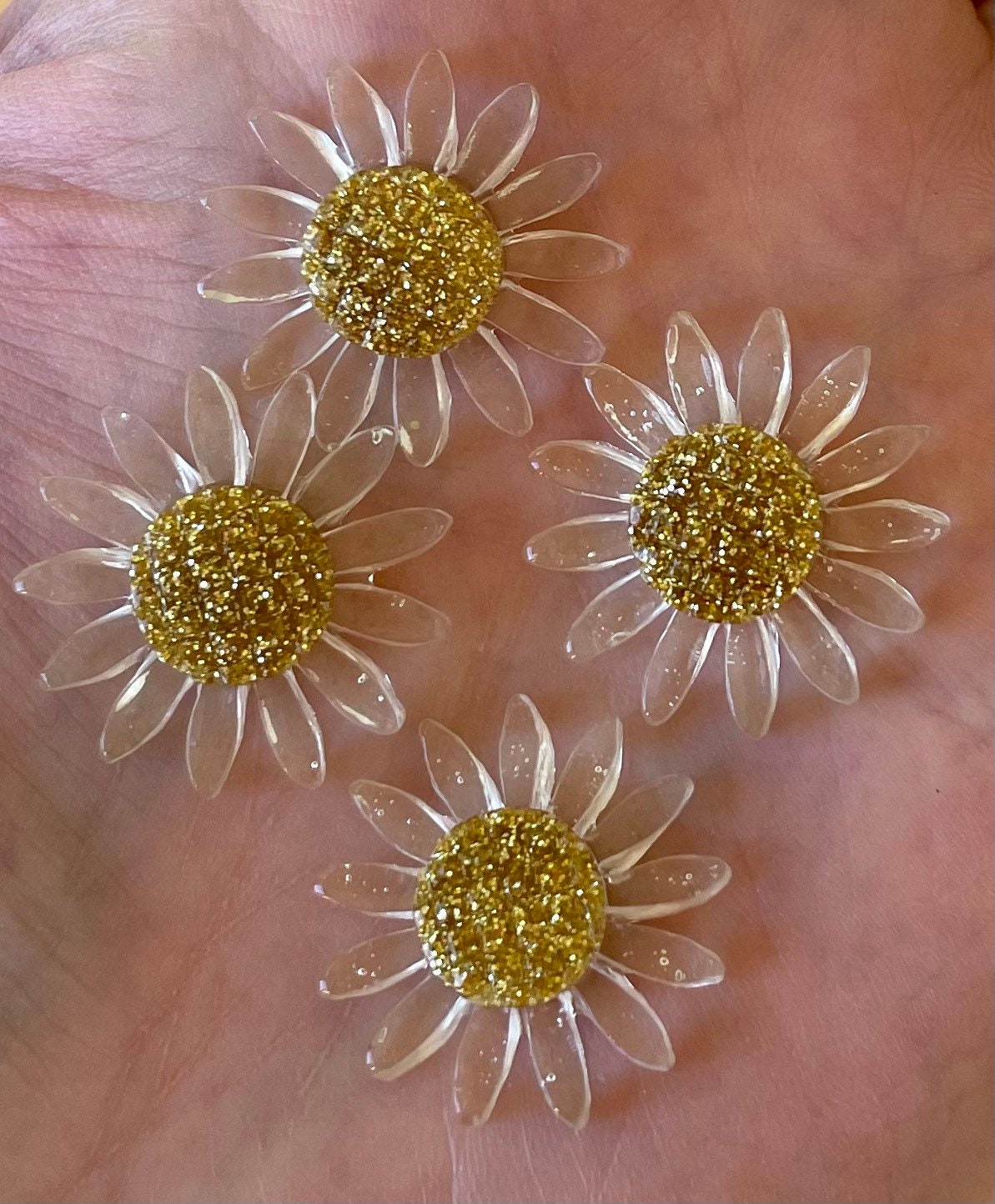 Flower cabochons, 22mm clear