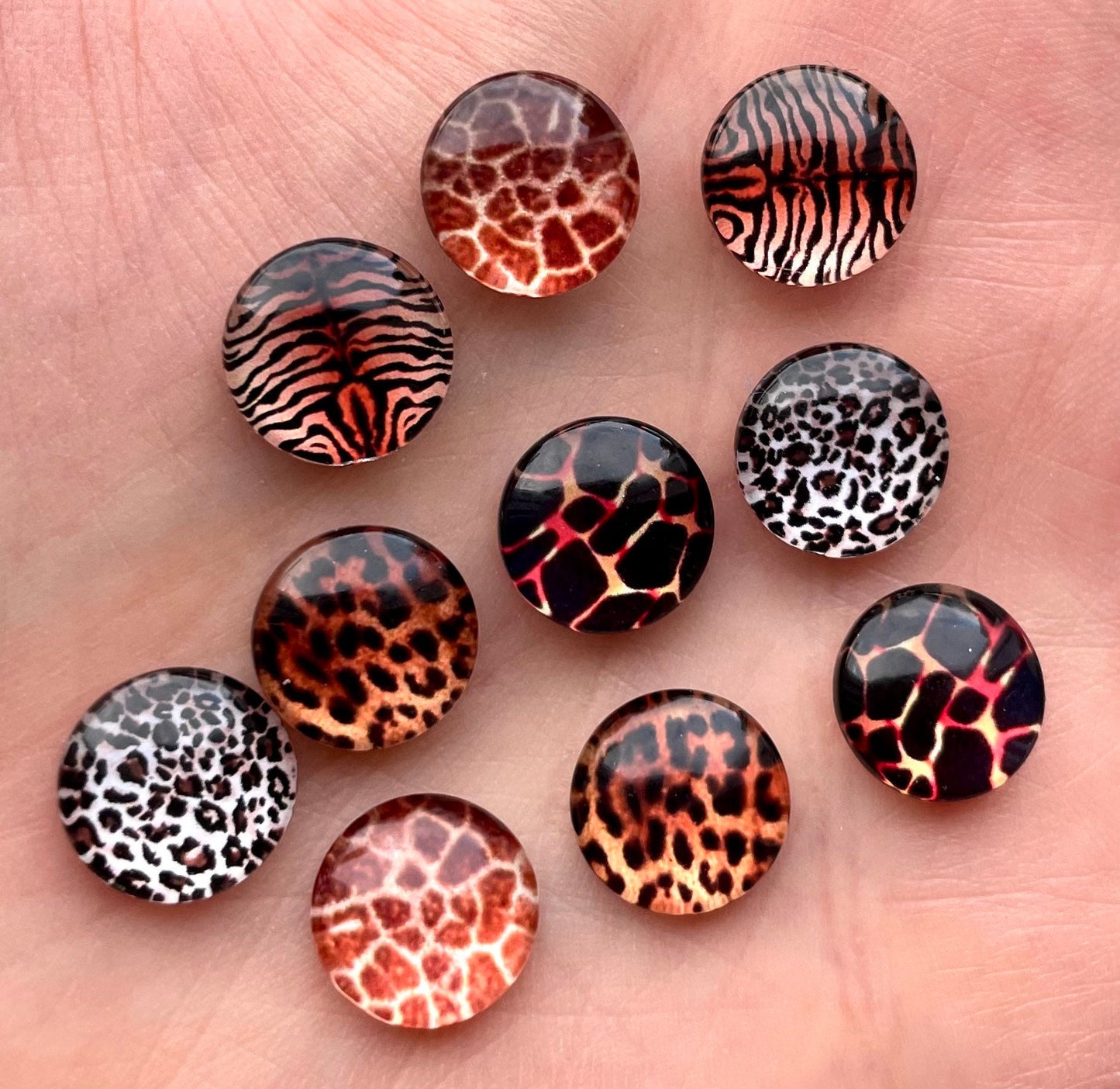 round animal pattern glass cabochons, brown 10mm