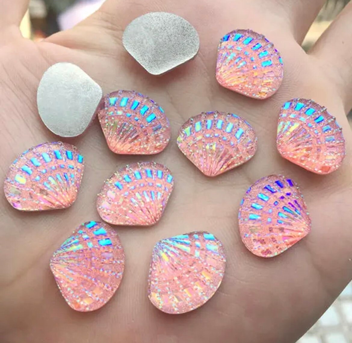 Seashell cabochons, pale pink lustre 17mm