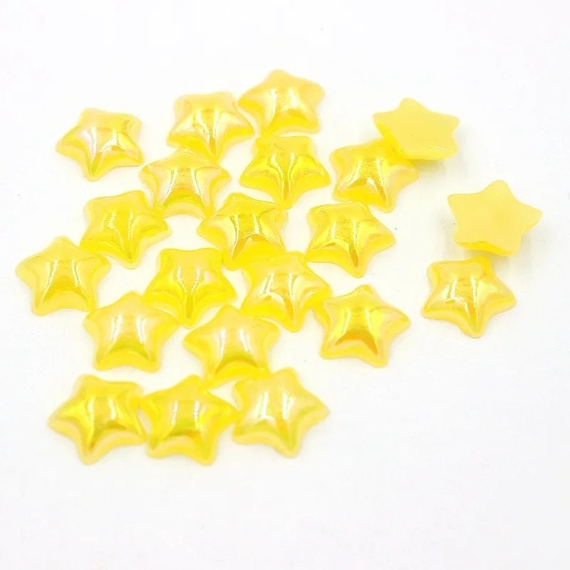 Yellow star Pearl effect cabochons, 10mm