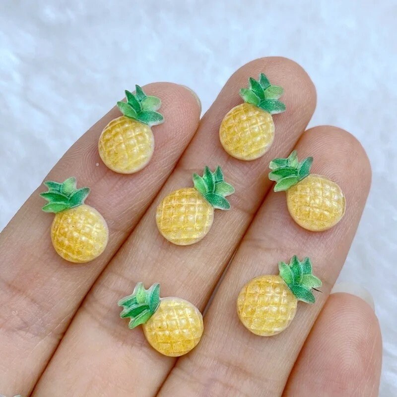 pineapple mini embellishments, 12mm