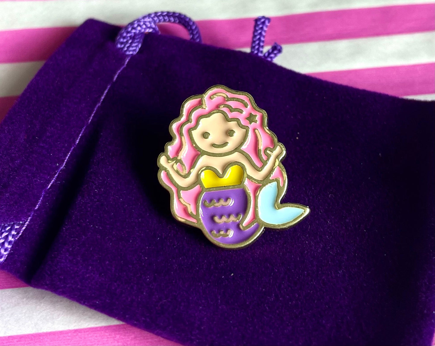 Mermaid enamel pin badge